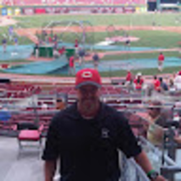 Meet your Posher, Kyle - Picture 1 of 1